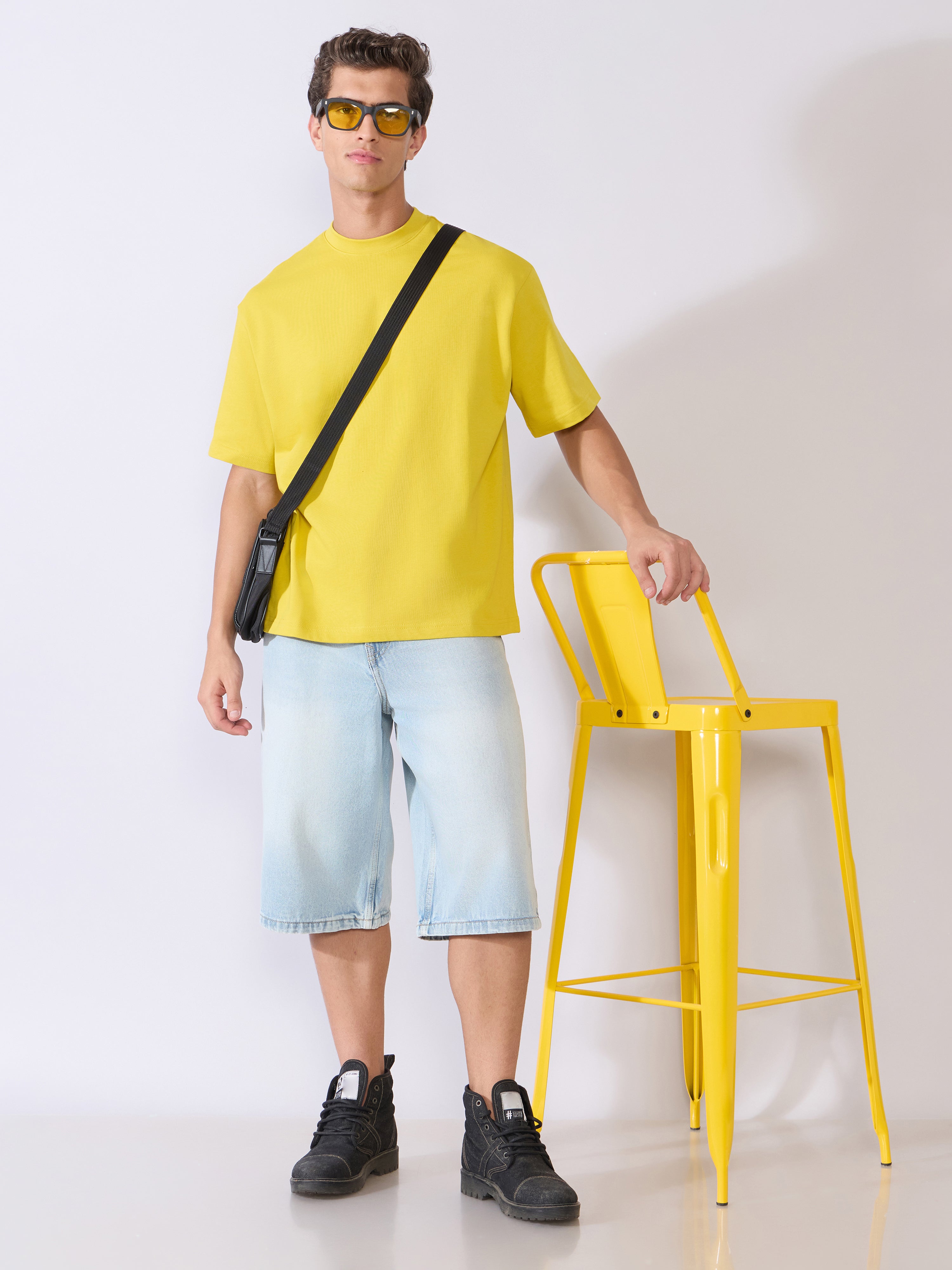 Vynora - Loose Fit T-Shirt - Yellow