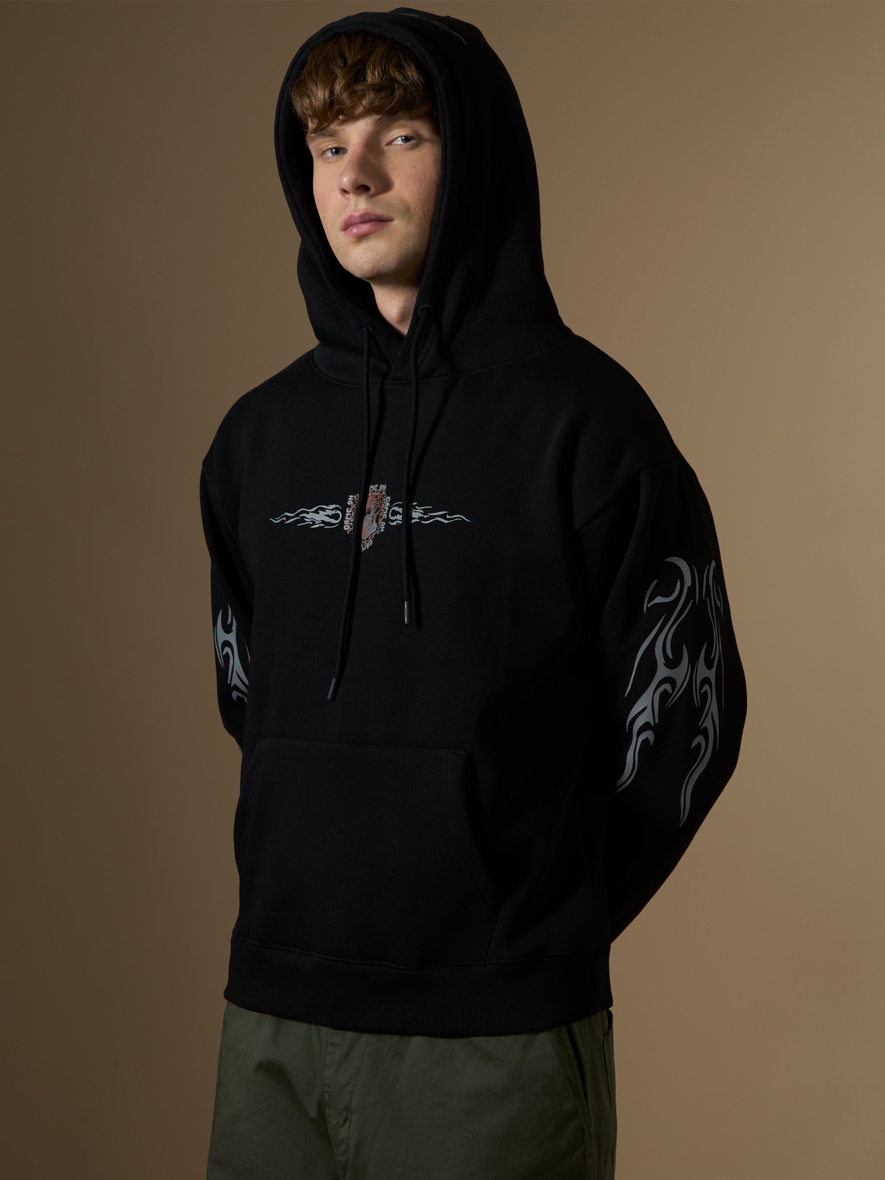 Lantheus - Printed Hoodie - Black