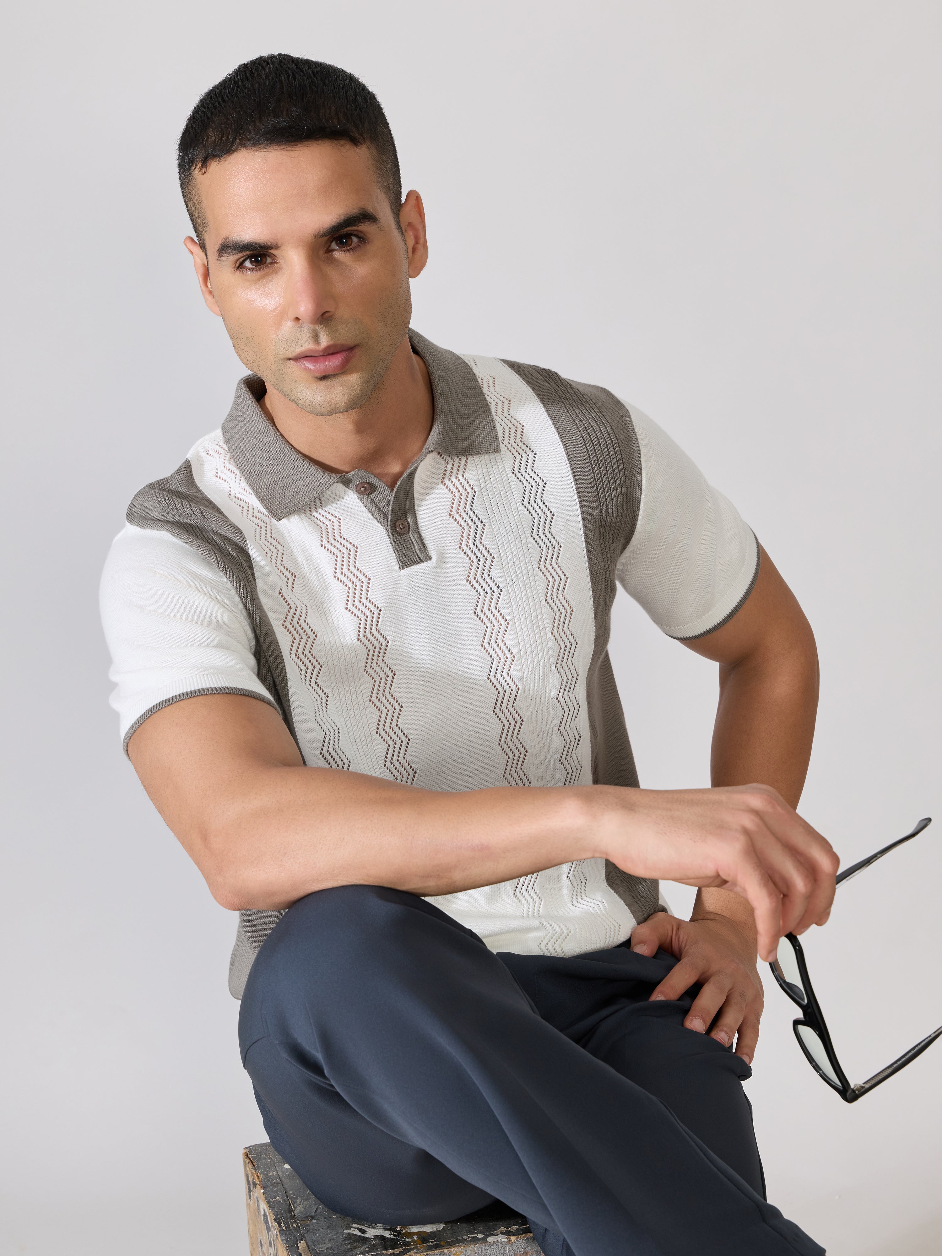 Kikeos-1 - Regular Fit Textured Knit Polo T-Shirt - White & Grey