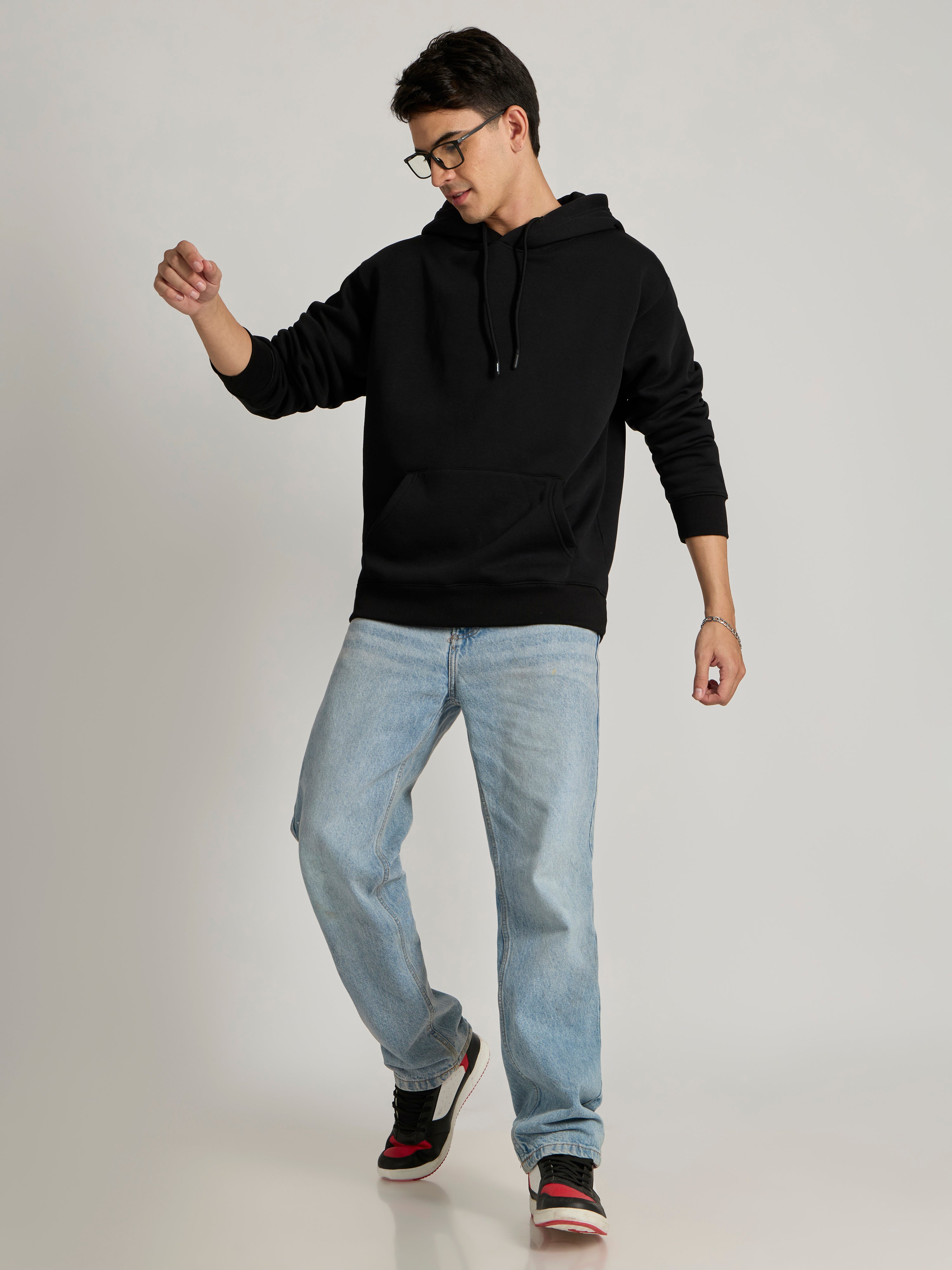 Leandris - Loose Fit Hoodie - Black