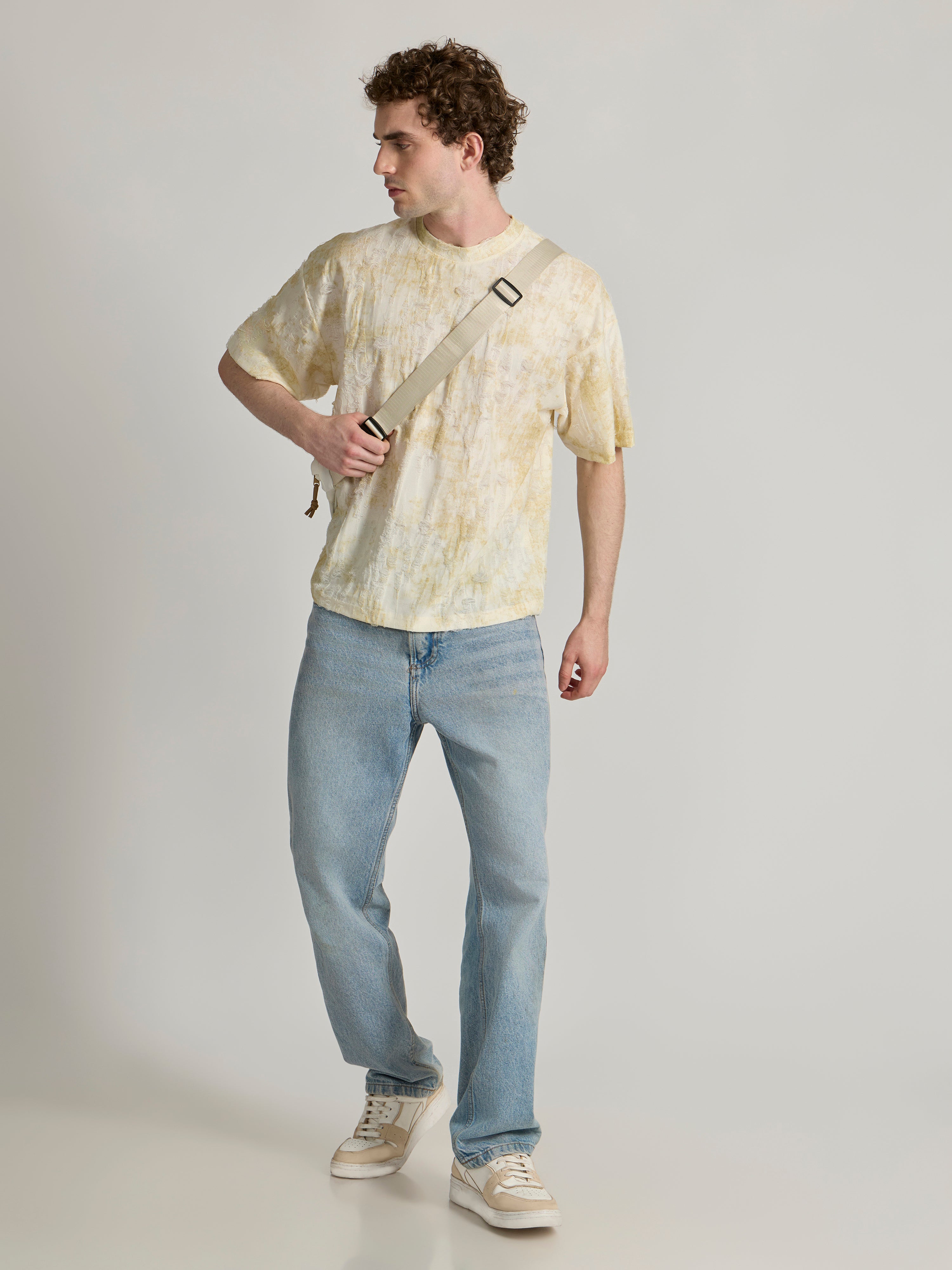 Galloway - Distressed Oversized T-Shirt - Yellow