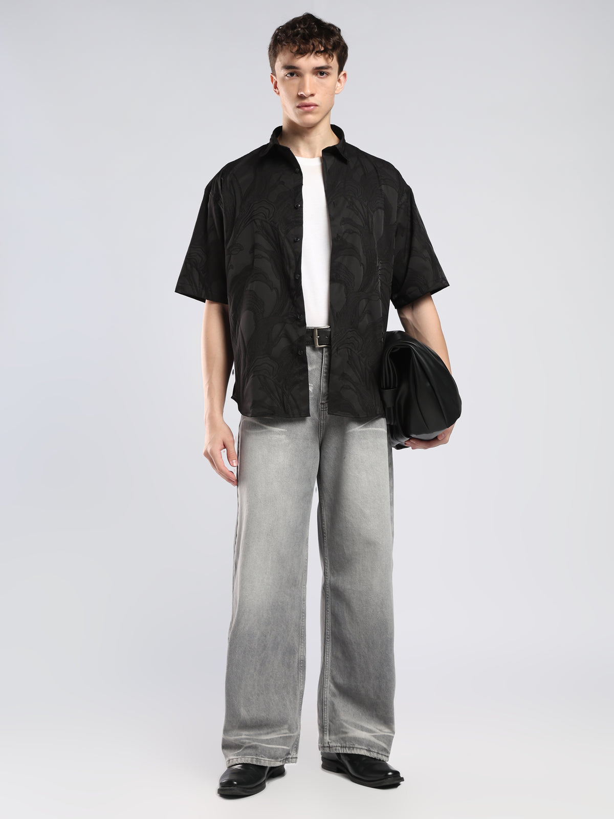 Bopha - Embroidery Half Sleeve Shirt - Black
